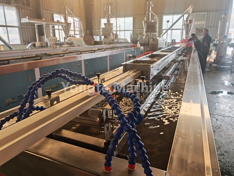 Yongte Solid Core WPC Deur Jamb Machine: Suksesvolle toets vir Indiese kliënt