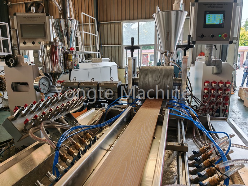 WPE Wood Plastic Composition WPC Extrusion Machine