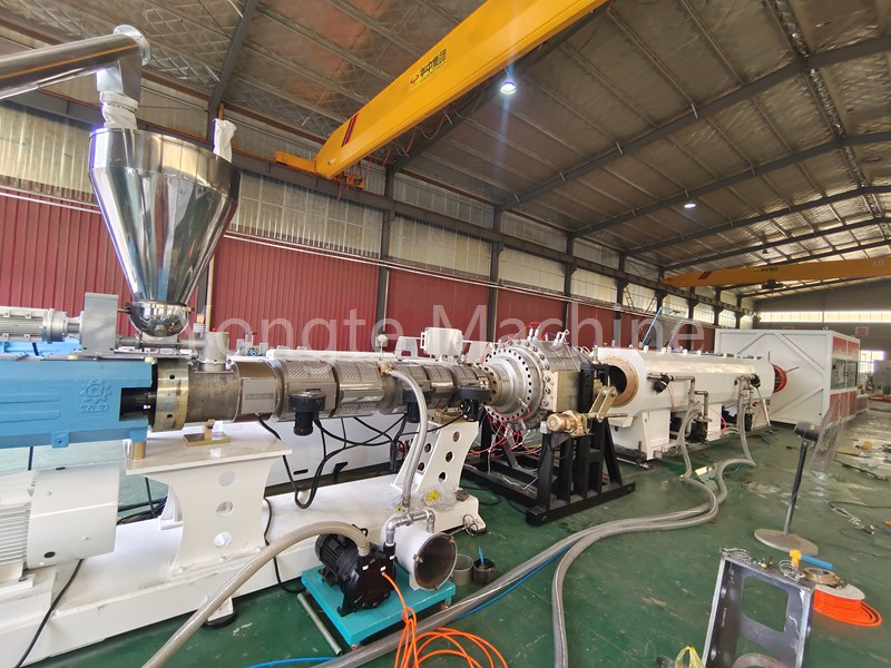 Yongte 280-560mm PVC pyp Ekstrusiemasjien voltooi