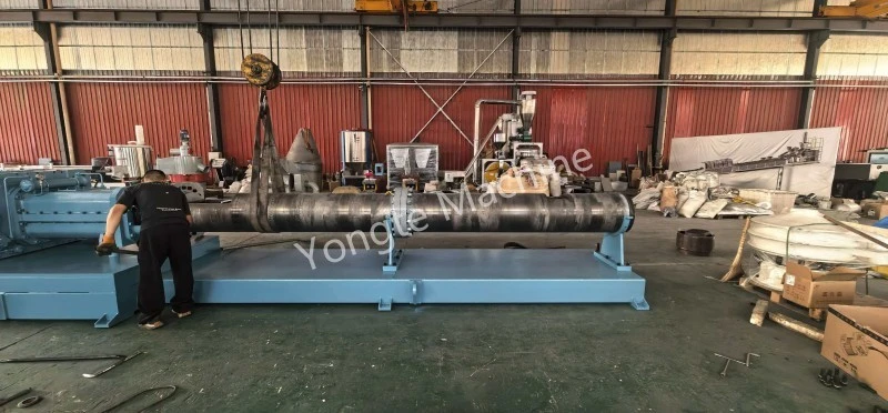 Parallelle Twin-Screw Recycling Extruder vir Afrikaanse kliënt